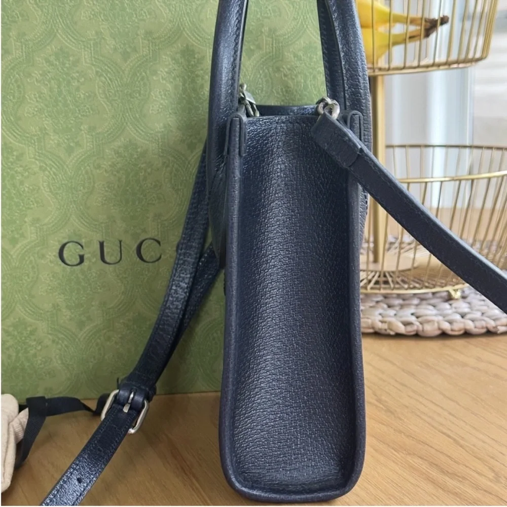 Gucci Bag - Picture 3 of 9